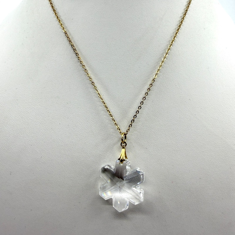 Stunning Clear Crystal Snowflake Pendant Necklace Gold Tone Chain Statement Gift